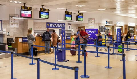 Airport English: Check-in