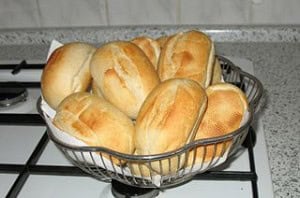 320px-Bread_rolls